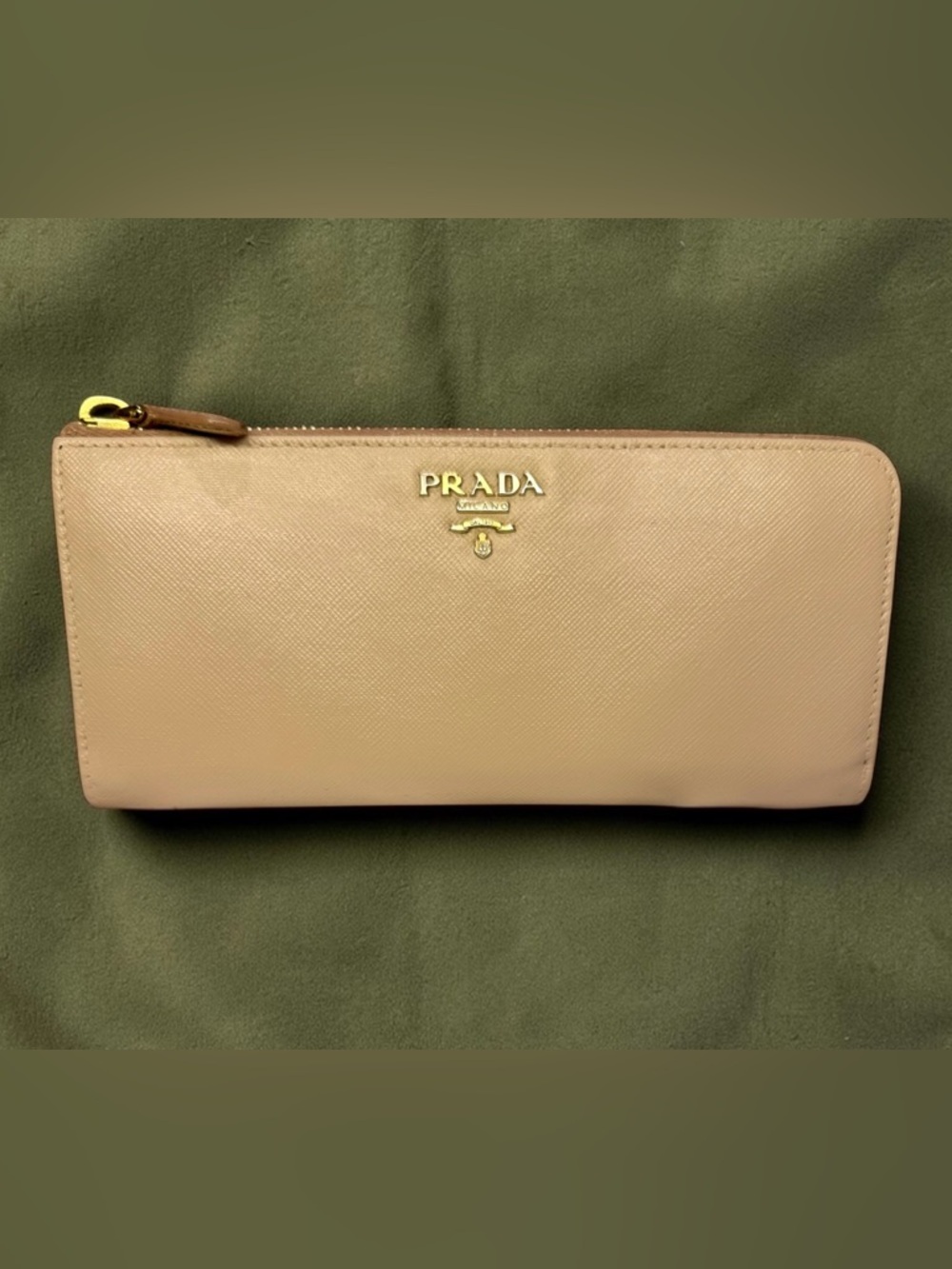 ✨ PRADA Saffiano Leather Zip Around Wallet – Beige/Nude | Authentic ✨